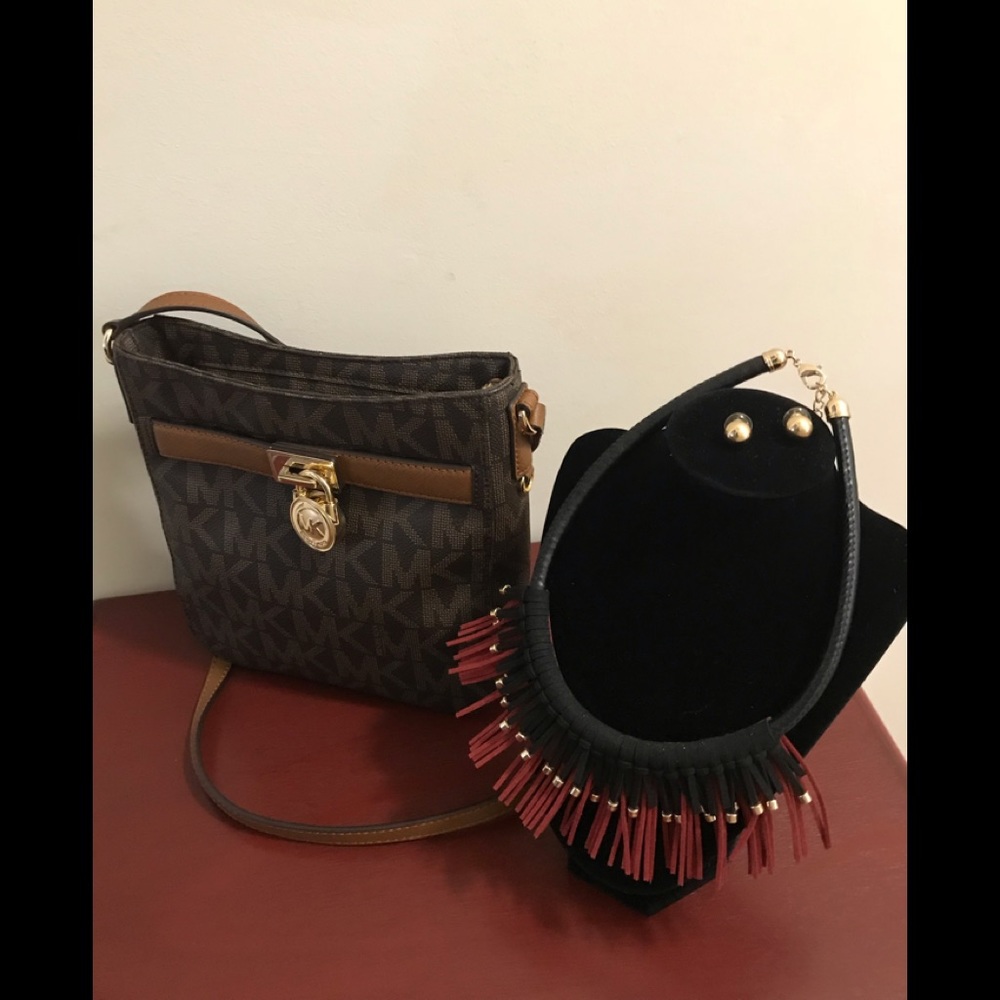 🛍New burgundy and black leather necklace set
